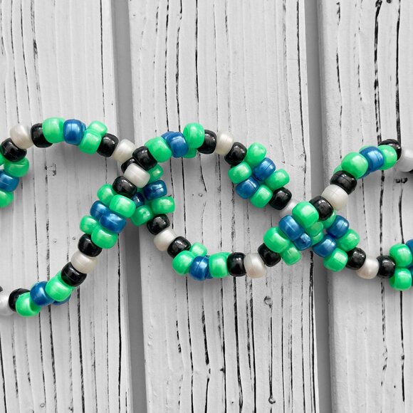 Snorlax Perler Necklace - Picture 2 of 5